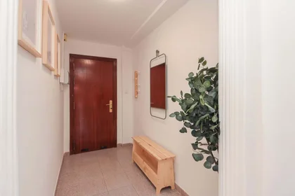 Chambre privée à Carrer de Benidorm, 1, puerta c, 43205 Reus, Tarragona, Spain, image 33 de 49