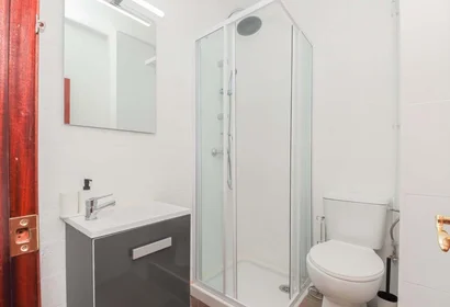 Chambre privée à Carrer de Benidorm, 1, puerta c, 43205 Reus, Tarragona, Spain, image 46 de 49