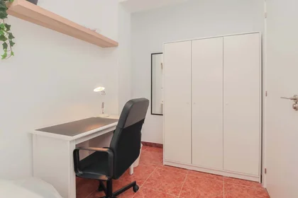 Chambre privée à Ronda de Subirà, 5, 1º puerta 4, 43205 Reus, Tarragona, Spain, image 24 de 44