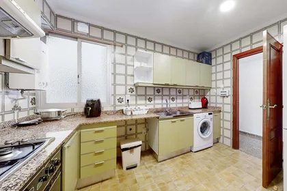 Prywatny pokój Av. al Vedat, 80, 46900 Torrent, Valencia, Spain, obraz 24 30