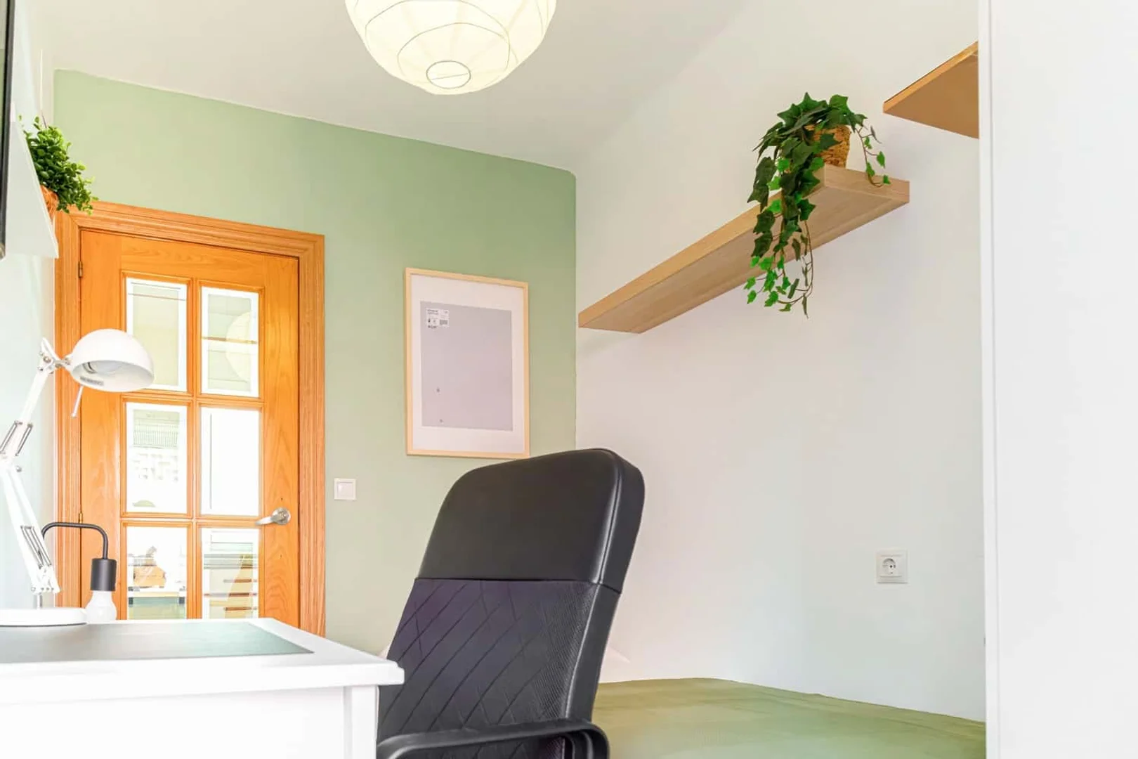 Habitación en apartamento estudiantil en alquiler en , completamente amueblado