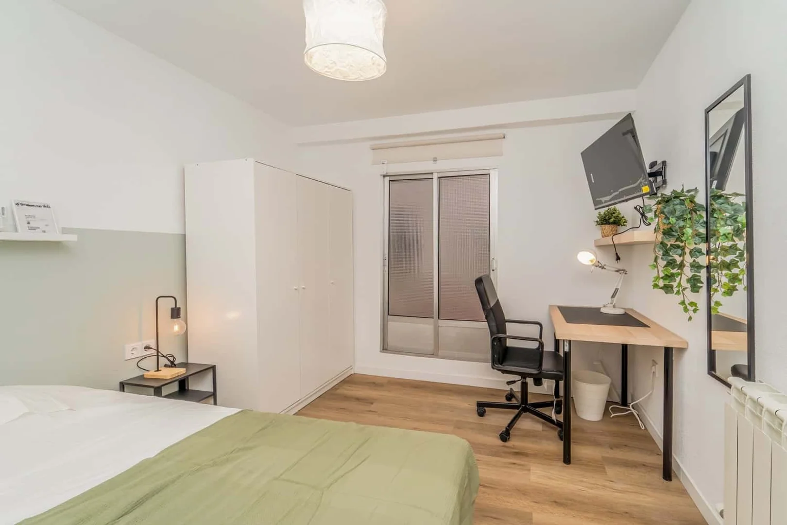 Chambre à louer dans un appartement d'étudiant à , entièrement meublée