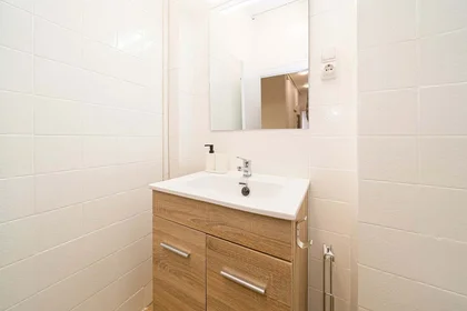 Private room at Carrer de Teodor Llorente, 3, 2º puerta 1, 03201 Elx, Alicante, Spain, image 17 of 35