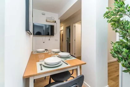 Private room at C. Lepanto, 6, 1º e, 47005 Valladolid, Spain, image 9 of 37