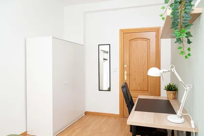 Stanza privata in Calle de José García Sánchez, 3, 1º puerta, Delicias, 50005 Zaragoza, Spain, immagine 2 di 38