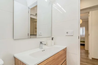 Private room at C. Cerrada, 12, 6º b, 47010 Valladolid, Spain, image 13 of 33