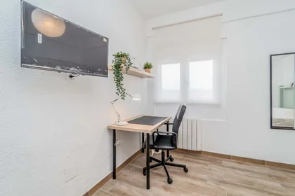 Private room at C. Cerrada, 12, 6º b, 47010 Valladolid, Spain, image 3 of 33