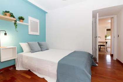 Privatzimmer in der C. del Empecinado, 32, 5º puerta 1, 28801 Alcalá de Henares, Madrid, Spain, bild 2 von 41