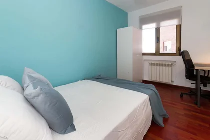 Privatzimmer in der C. del Empecinado, 32, 5º puerta 1, 28801 Alcalá de Henares, Madrid, Spain, bild 24 von 41