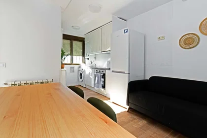 Privatzimmer in der C. del Empecinado, 32, 5º puerta 1, 28801 Alcalá de Henares, Madrid, Spain, bild 33 von 41
