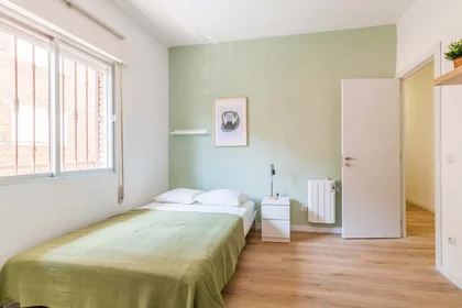 Privatzimmer in der C. Cubas, 8, 1º d, 28902 Getafe, Madrid, Spain, bild 2 von 39