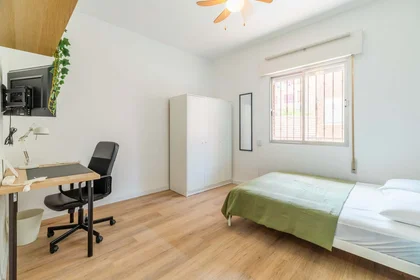 Privatzimmer in der C. Cubas, 8, 1º d, 28902 Getafe, Madrid, Spain, bild 3 von 39