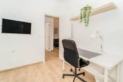 Stanza privata in C. Palomares, 17, 1º puerta, 47005 Valladolid, Spain, immagine 1 di 38