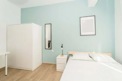 Stanza privata in C. Palomares, 17, 1º puerta, 47005 Valladolid, Spain, immagine 2 di 38