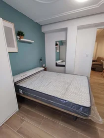 Private room at Carrer Espronceda, 58, 1º, 03204 Elx, Alicante, Spain, image 3 of 40