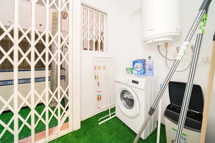 Private room at Carrer Espronceda, 58, 1º, 03204 Elx, Alicante, Spain, image 27 of 40
