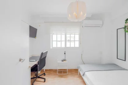 Quarto privado em C. Hermano Tomás Bengoa, 6, 3º c, 11401 Jerez de la Frontera, Cádiz, Spain, imagem 33 de 49