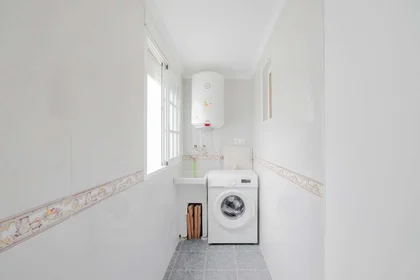 Quarto privado em C. Hermano Tomás Bengoa, 6, 3º c, 11401 Jerez de la Frontera, Cádiz, Spain, imagem 47 de 49