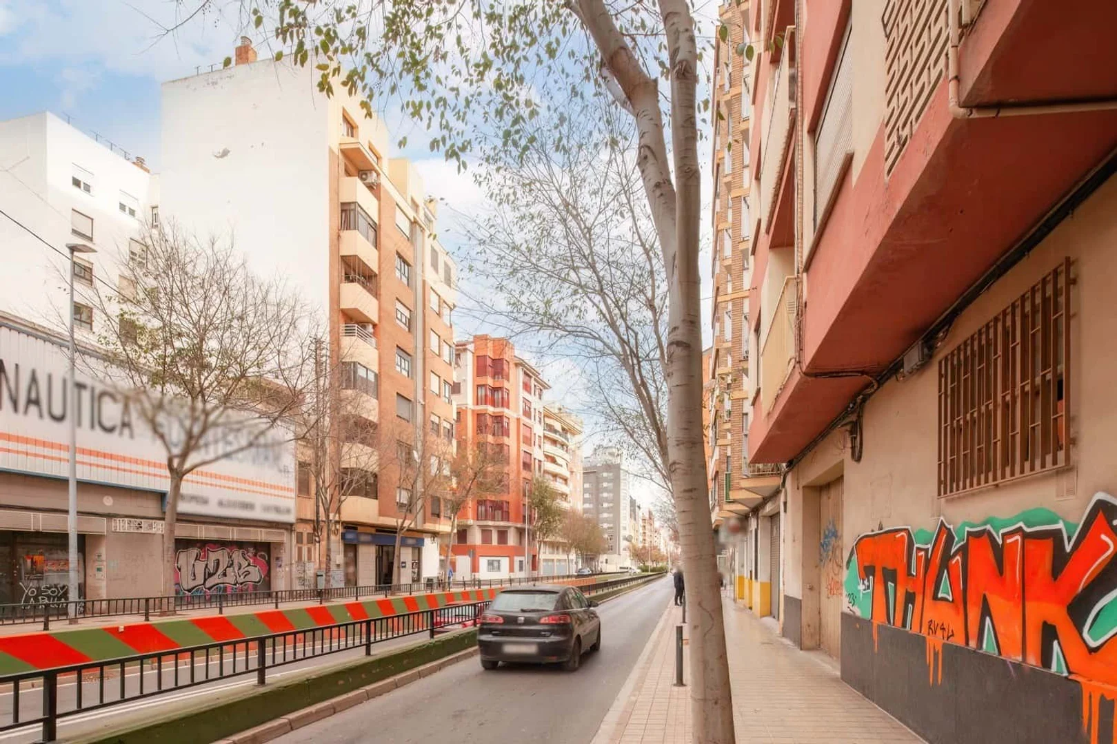 Habitación estudiantil económica con ubicación conveniente en 