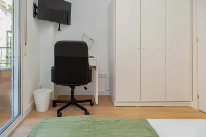 Habitación privada en C. de Ntra. Sra. del Salz, 29, 1º a, Delicias, 50017 Zaragoza, Spain, imagen 2 de 40