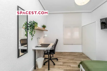 Habitación privada en C. Unión, 21, 1º a, 47005 Valladolid, Spain, imagen 1 de 10