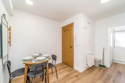 Prywatny pokój C. de Casasola, 9, 4b, 47005 Valladolid, Spain, obraz 23 30