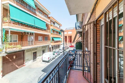 Privatzimmer in der C. Cubas, 8, 1º d, 28902 Getafe, Madrid, Spain, bild 1 von 10
