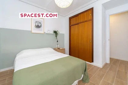 Habitación privada en C. Capitán Hernández Mira, 33, 2º puerta 1, 03004 Alicante (Alacant), Alicante, Spain, imagen 1 de 10