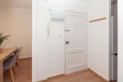 Habitación privada en Av. de l'Alcora, 11, 12006 Castelló de la Plana, Castelló, Spain, imagen 11 de 34