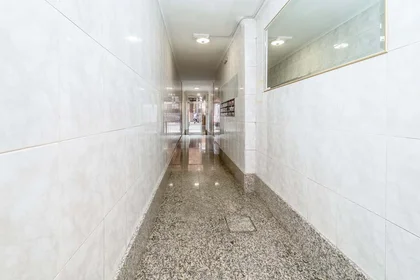Private room at C. Cerrada, 12, 6º b, 47010 Valladolid, Spain, image 3 of 31