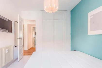 Quarto privado em C. Gran Canal, 2, 1º a, 28804 Alcalá de Henares, Madrid, Spain, imagem 1 de 49