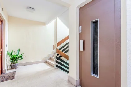 Quarto privado em C. Gran Canal, 2, 1º a, 28804 Alcalá de Henares, Madrid, Spain, imagem 30 de 49