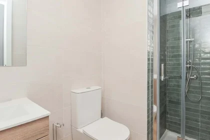 Chambre privée à Avinguda del Cardenal Vidal i Barraquer, 61, 6º puerta 1, 43205 Reus, Tarragona, Spain, image 45 de 46