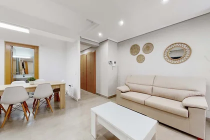 Habitación privada en Carrer d'Enmig, 23, piso 3 pta.a, 12001 Castelló de la Plana, Castelló, Spain, imagen 22 de 25