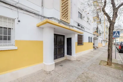 Habitación privada en C. Fernando de la Cuadra, 8, 3º, 11404 Jerez de la Frontera, Cádiz, Spain, imagen 9 de 38