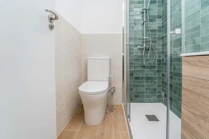 Chambre privée à C. Peña de Francia, 8, 1º f, 47011 Valladolid, Spain, image 16 de 31