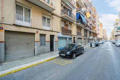 Private room at Carrer Espronceda, 58, 1º, 03204 Elx, Alicante, Spain, image 12 of 40