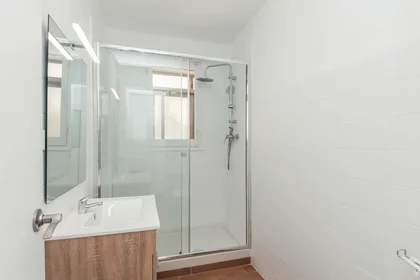 Privatzimmer in der Riera de Miró, 2, 7º puerta i, 43205 Reus, Tarragona, Spain, bild 23 von 48