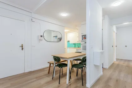 Quarto privado em C. Gran Canal, 2, 1º a, 28804 Alcalá de Henares, Madrid, Spain, imagem 40 de 49