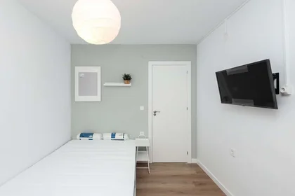 Chambre privée à Avinguda del Cardenal Vidal i Barraquer, 61, 6º puerta 1, 43205 Reus, Tarragona, Spain, image 3 de 46