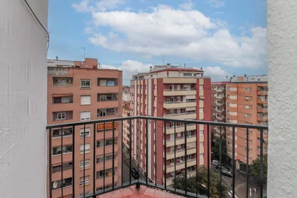 Chambre privée à Carrer de Benidorm, 1, puerta c, 43205 Reus, Tarragona, Spain, image 2 de 49
