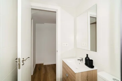 Stanza privata in Av. de Valencia, 32, 5º b, Delicias, 50005 Zaragoza, Spain, immagine 36 di 42