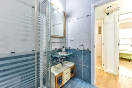 Chambre privée à C. Relatores, 3, 1º puerta f, 47011 Valladolid, Spain, image 19 de 19