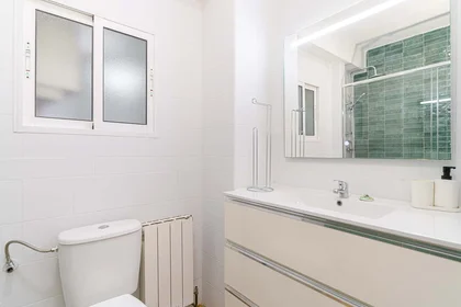 Privatzimmer in der C. Sta. Maria Mazzarelo, 19, 1º c, 03007 Alicante (Alacant), Alicante, Spain, bild 26 von 28