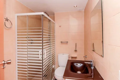 Prywatny pokój Av. del Carrilet, 32, 43204 Reus, Tarragona, Spain, obraz 17 35