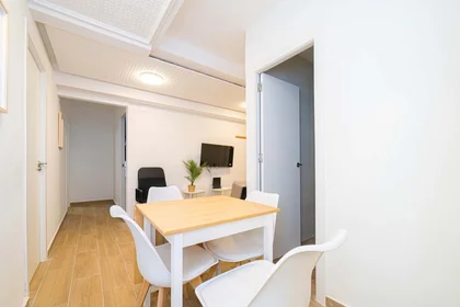 Private room at Carrer Espronceda, 58, 1º, 03204 Elx, Alicante, Spain, image 13 of 39