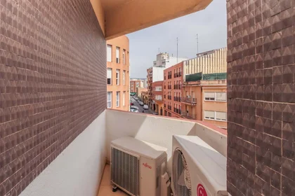 Habitación privada en Carrer d'Eduard Toda, 8, 3º puerta c, 43204 Reus, Tarragona, Spain, imagen 2 de 48