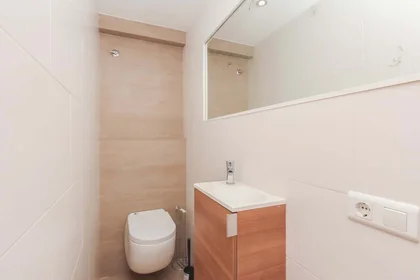 Habitación privada en Carrer d'Eduard Toda, 8, 3º puerta c, 43204 Reus, Tarragona, Spain, imagen 48 de 48
