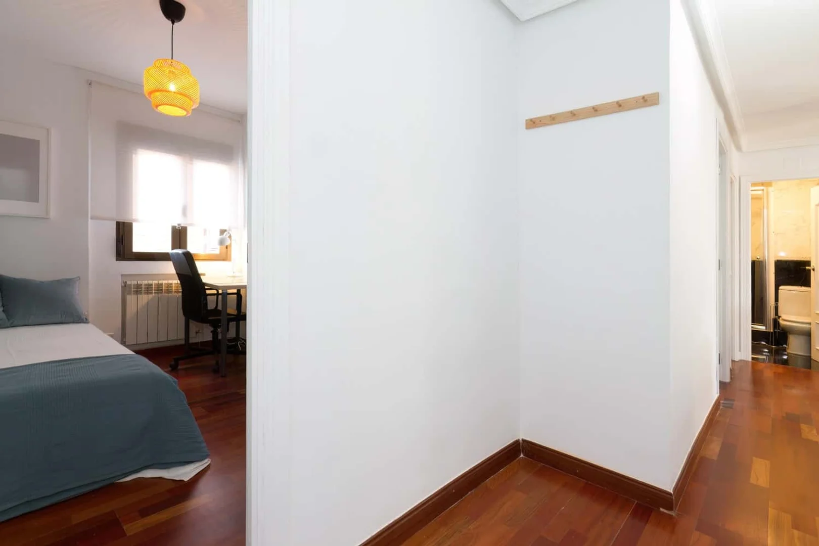 Preisgünstiges Studentenzimmer in günstiger Lage in
