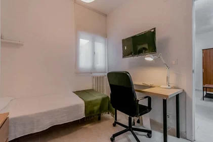 Privatzimmer in der C. Artesanía, 2, bajo a, 47005 Valladolid, Spain, bild 1 von 29